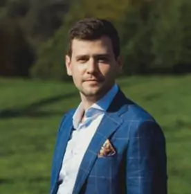 autor Artyom Dovgopol